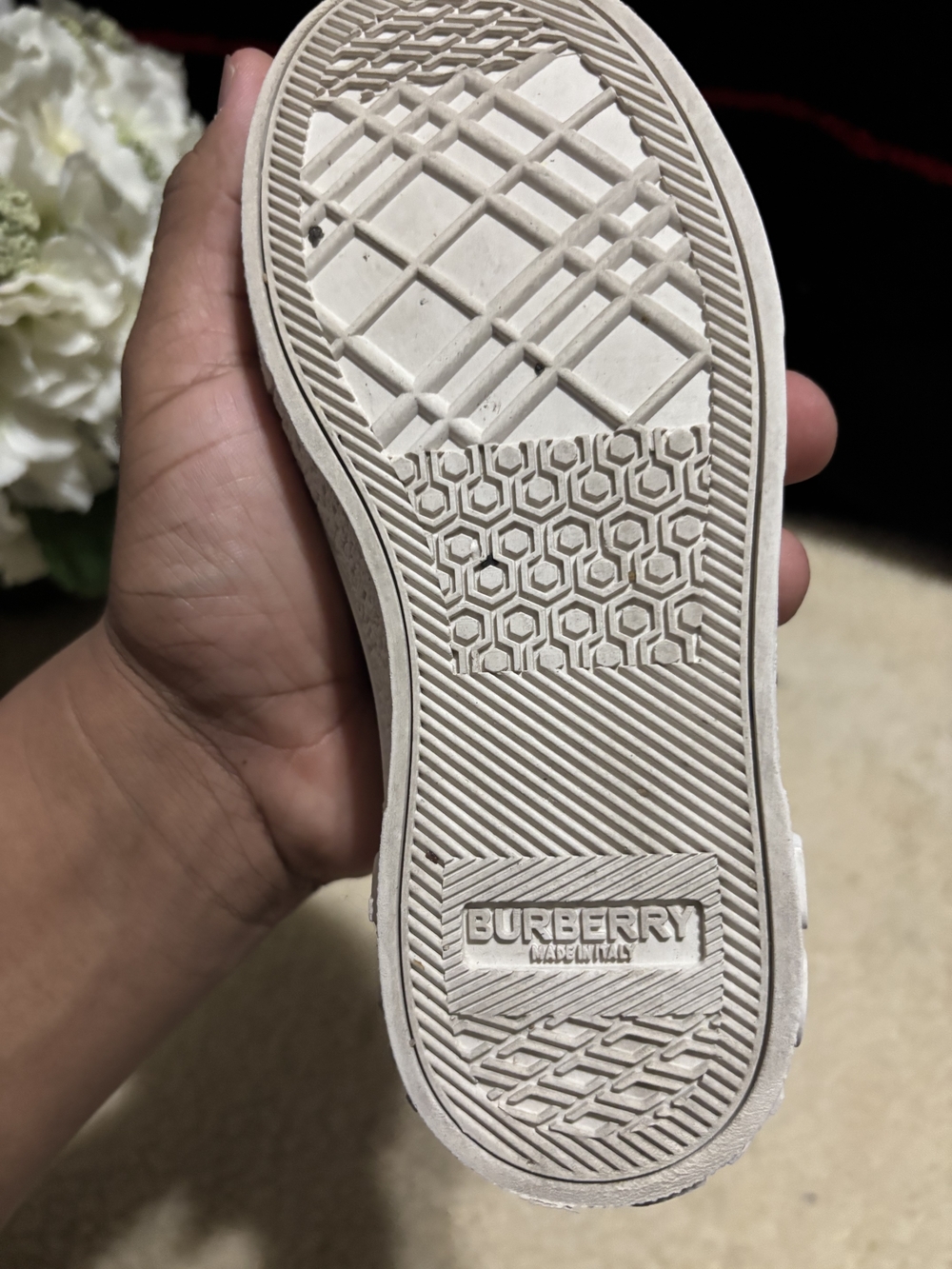 Burberry Kids Beige Check Lace-Up Sneaker Sz 28 - Picture 8 of 8
